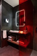 Radisson RED Hotel, Johannesburg Rosebank