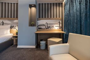 Oldtown Studios by dasPaul