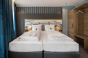 Oldtown Studios by dasPaul