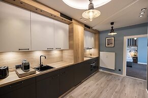 Oldtown Studios by dasPaul