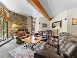 12 C Powder Run 2 Bedroom Condo by RedAwning