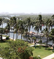 Beach Luxury Hotel