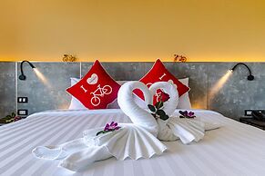 Tour De Phuket Hotel