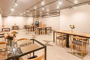 Tour De Phuket Hotel