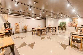 Tour De Phuket Hotel