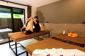 Tour De Phuket Hotel