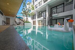 Tour De Phuket Hotel