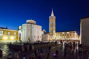 Unique Studio Apartment