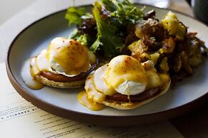 Hotel Indy, Indianapolis, a Tribute Portfolio Hotel