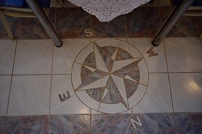 A2 - Cozy Apartment, Best Location in Supetar