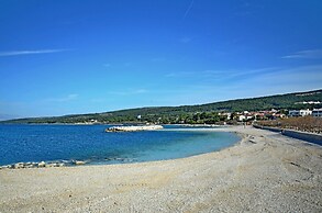 A2 - Cozy Apartment, Best Location in Supetar