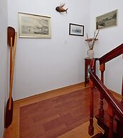 A1 - apt With Terrace, Best Location in Supetar