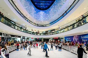 Close to Znjan Beach, Spacious Studio With Balcony