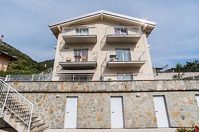 Ossuccio Island View - MyHomeInComo