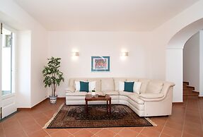 Family Villa in Sorrento Coast Pool & View