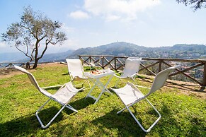 Family Villa in Sorrento Coast Pool & View