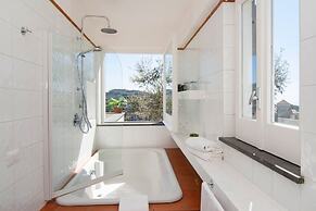 Family Villa in Sorrento Coast Pool & View