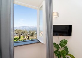 Family Villa in Sorrento Coast Pool & View