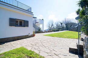Family Villa in Sorrento Coast Pool & View