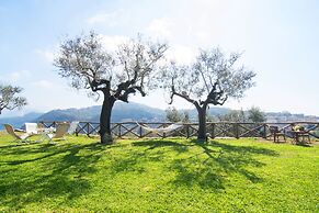 Family Villa in Sorrento Coast Pool & View