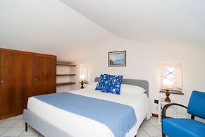 Family Villa in Sorrento Coast Pool & View