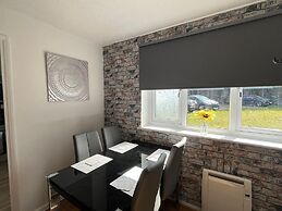 Stunning 1 Bedroom Apartment in Dagenham