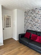 Stunning 1 Bedroom Apartment in Dagenham