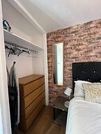 Stunning 1 Bedroom Apartment in Dagenham
