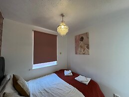 Stunning 1 Bedroom Apartment in Dagenham