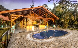 Arenal Waterfall Lodge