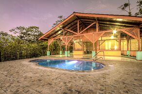 Arenal Waterfall Lodge
