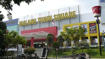 Kertanegara Premium Guest House