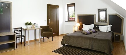 Dwór Kombornia Folwark