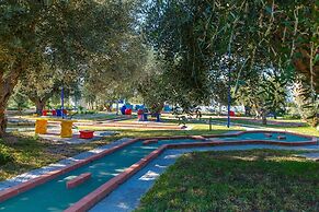 Filoxenia Hotel Apartments