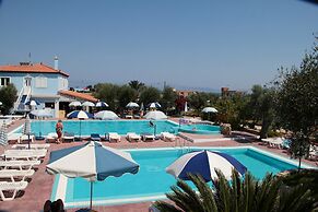 Filoxenia Hotel Apartments