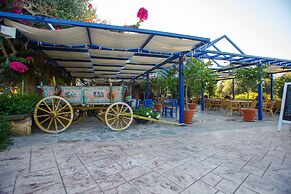 Filoxenia Hotel Apartments