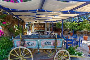 Filoxenia Hotel Apartments