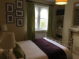 Ashbury Bed and Breakfast