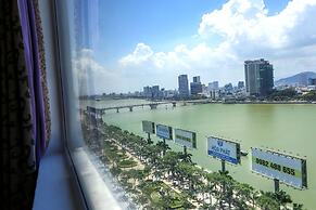 Seventeen Saloon Hotel