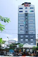 Seventeen Saloon Hotel