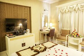 Seventeen Saloon Hotel