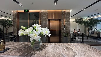 Central Park Saigon Hotel