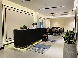 Central Park Saigon Hotel