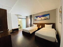 Central Park Saigon Hotel