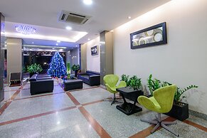 Central Park Saigon Hotel