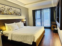 Central Park Saigon Hotel