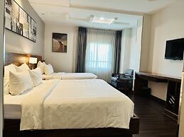 Central Park Saigon Hotel