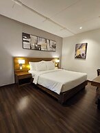 Central Park Saigon Hotel