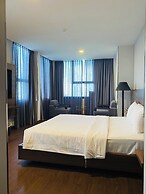 Central Park Saigon Hotel