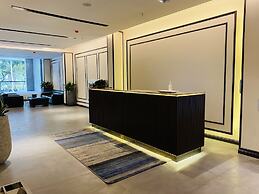 Central Park Saigon Hotel